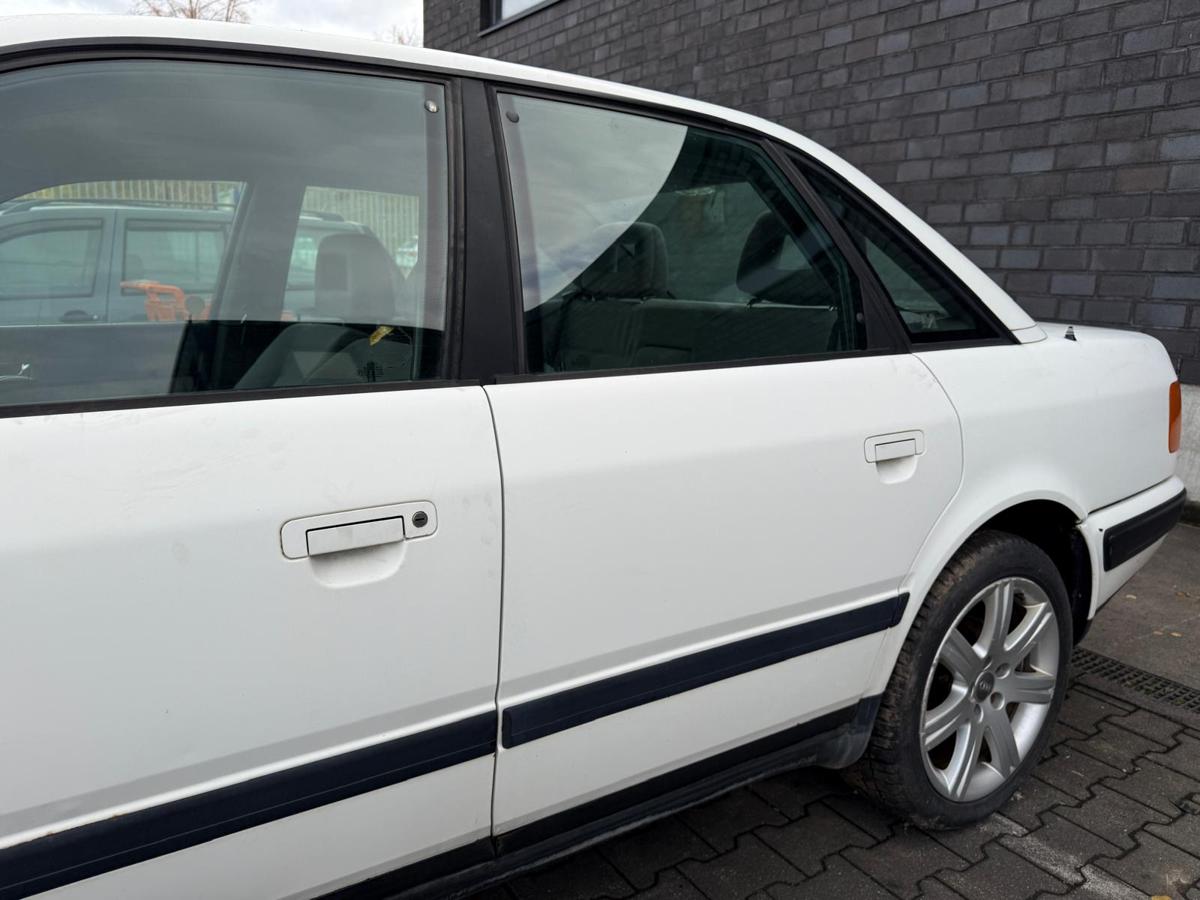 Audi 100 C4 original Tür hinten links L90E Alpinweiss Rohbau Limo BJ91